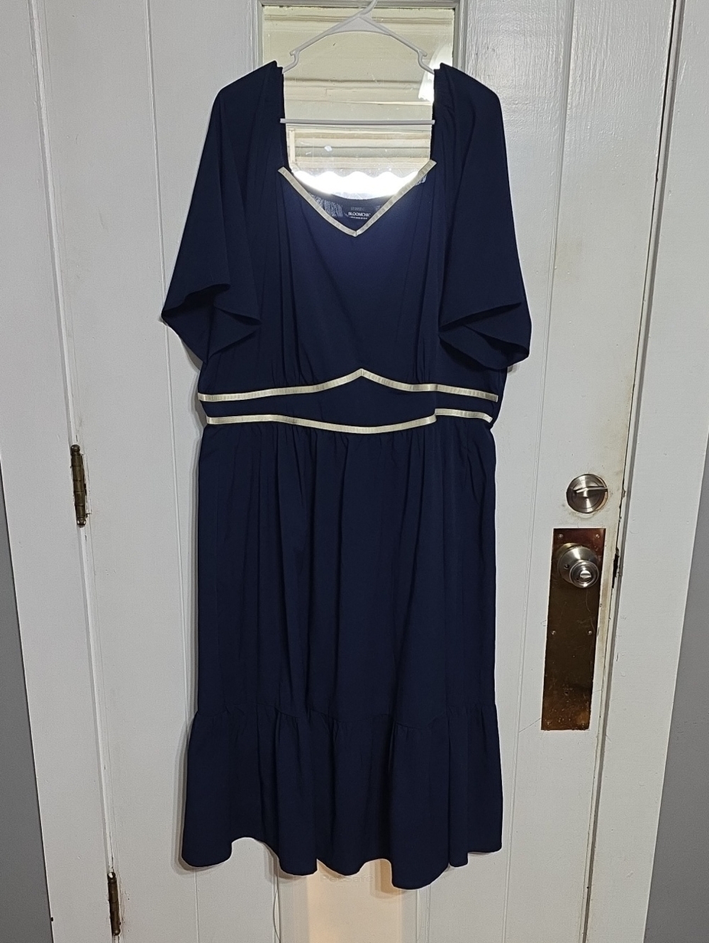 BloomChic Women's Midi Dress Navy White Trim V-Neck Tiered Hem Sz 22-24 EUC